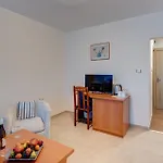 Family Hotel Amon Ra 3*