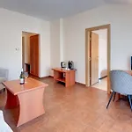 Family Hotel Amon Ra מלון סוזופול