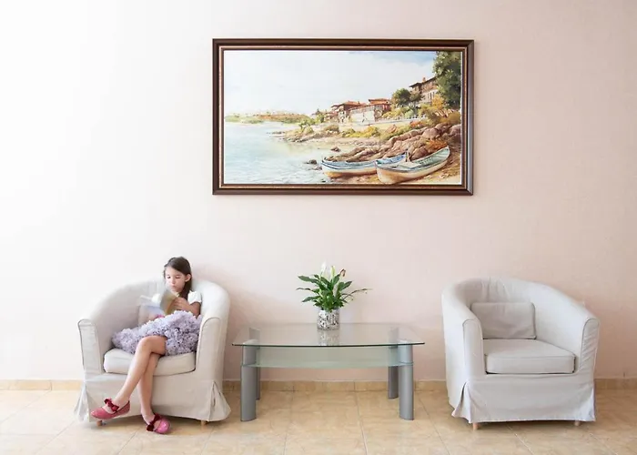 Hotel семеен амон ра